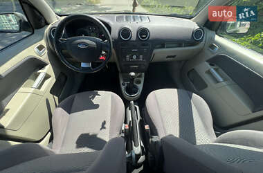 Хэтчбек Ford Fusion 2009 в 