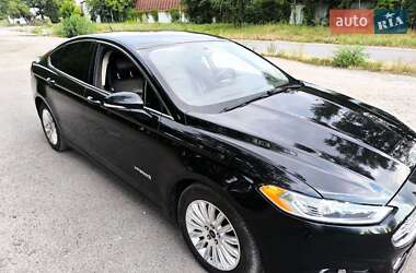Седан Ford Fusion 2013 в Дніпрі