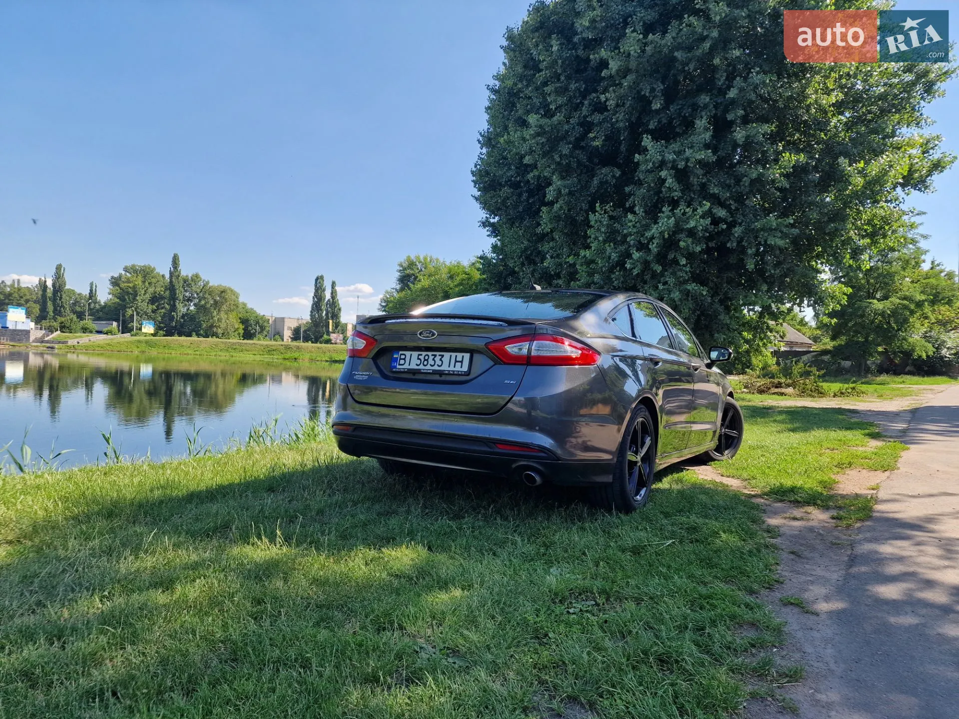 2016 Ford Fusion - мініатюра 25