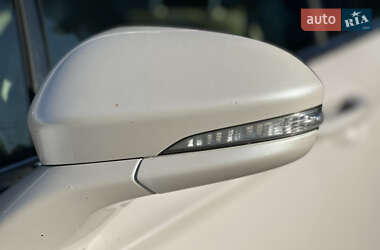 Седан Ford Fusion 2014 в 