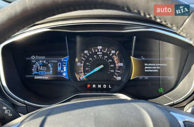 Седан Ford Fusion 2014 в 