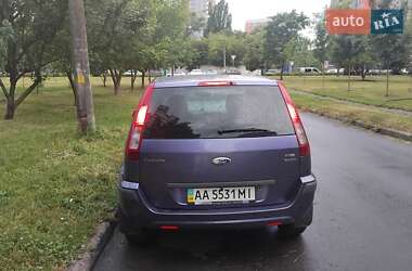 Хэтчбек Ford Fusion 2006 в 