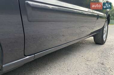 Хэтчбек Ford Fusion 2011 в 