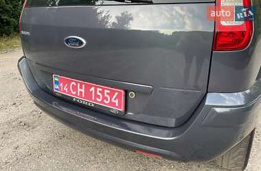 Хэтчбек Ford Fusion 2011 в 