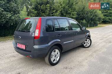 Хэтчбек Ford Fusion 2011 в 