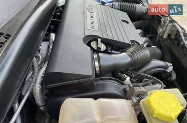 Хэтчбек Ford Fusion 2011 в 