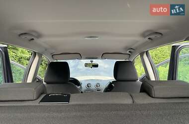 Хэтчбек Ford Fusion 2011 в 