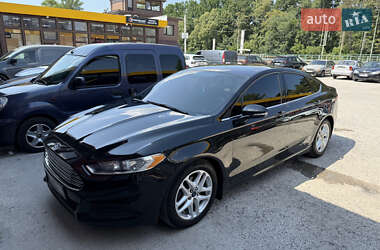 Седан Ford Fusion 2014 в 