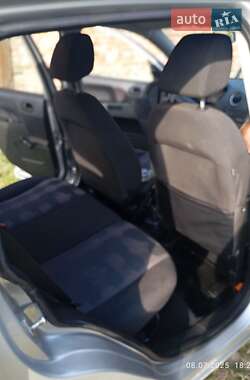 Хетчбек Ford Fusion 2011 в 