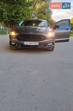 Седан Ford Fusion 2018 в 