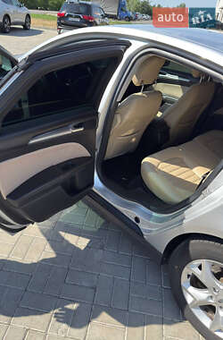 Седан Ford Fusion 2013 в 