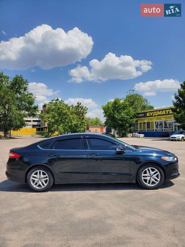 Седан Ford Fusion 2013 в Кропивницькому
