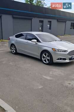 Седан Ford Fusion 2016 в Днепре