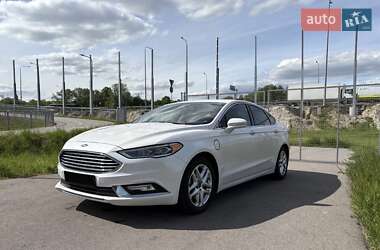 Седан Ford Fusion 2017 в Львові