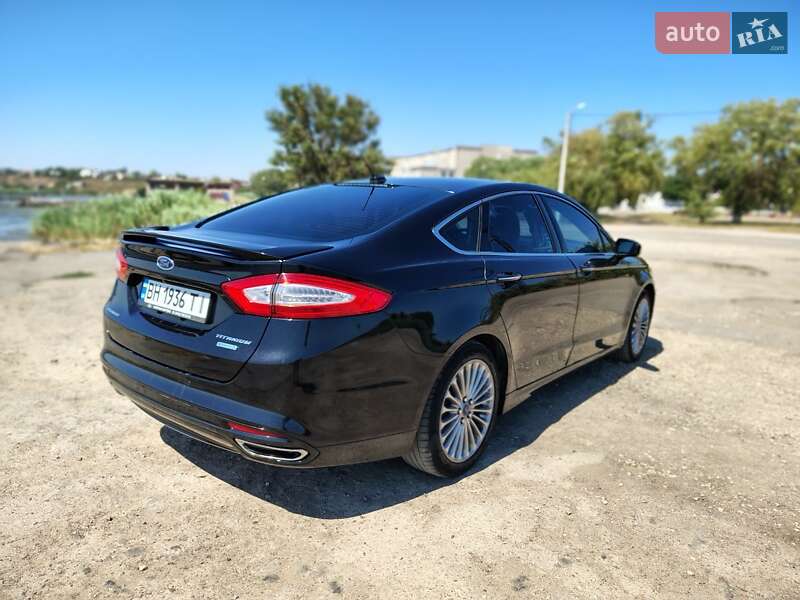 Седан Ford Fusion 2013 в Одессе
