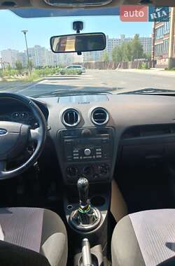 Хетчбек Ford Fusion 2009 в 