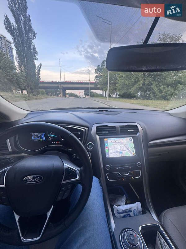 Седан Ford Fusion 2017 в Києві фото 14 Седан Ford Fusion 2017 в Києві