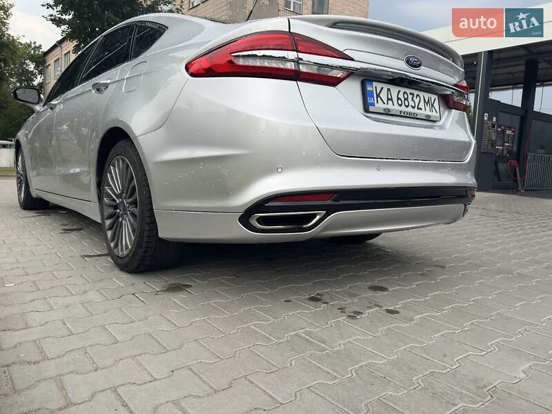 Седан Ford Fusion 2016 в Житомирі