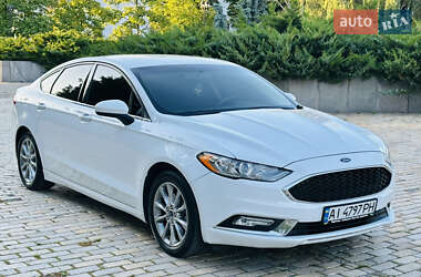 Седан Ford Fusion 2017 в 