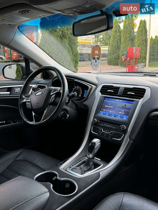 Седан Ford Fusion 2016 в Києві
