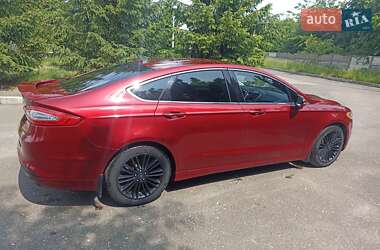 Седан Ford Fusion 2013 в 