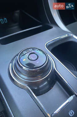 Седан Ford Fusion 2020 в 