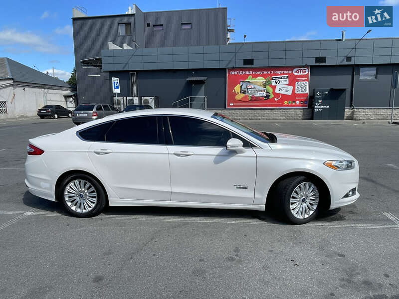 Седан Ford Fusion 2013 в Броварах фото 4 Седан Ford Fusion 2013 в Броварах