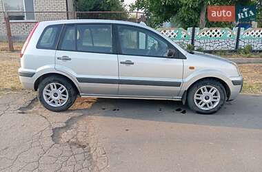 Хэтчбек Ford Fusion 2008 в 