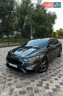 Седан Ford Fusion 2017 в Измаиле