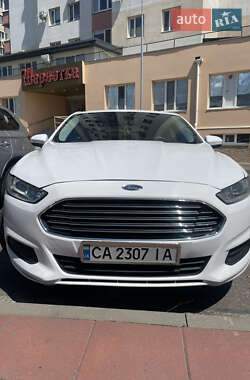 Седан Ford Fusion 2013 в Черкасах