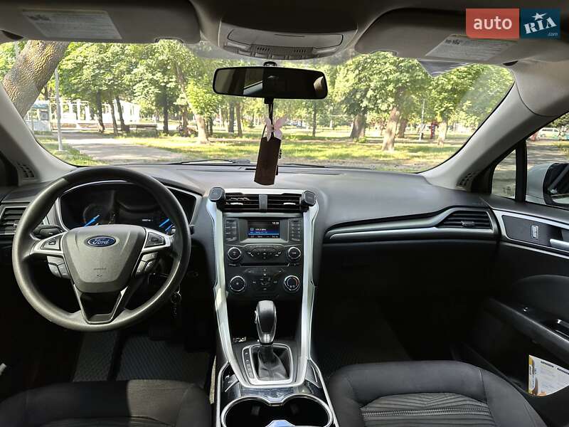 Седан Ford Fusion 2016 в Білій Церкві