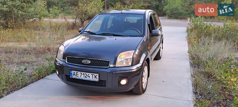 Хетчбек Ford Fusion 2009 в 