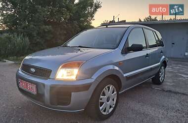 Хэтчбек Ford Fusion 2007 в 