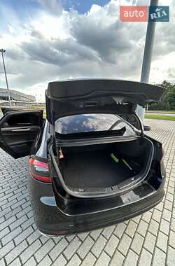Седан Ford Fusion 2014 в 