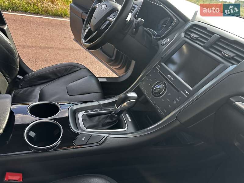 Седан Ford Fusion 2012 в Києві