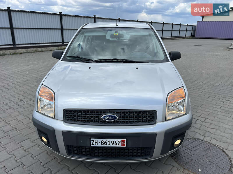 Хетчбек Ford Fusion 2007 в Луцьку