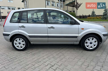 Хэтчбек Ford Fusion 2007 в 