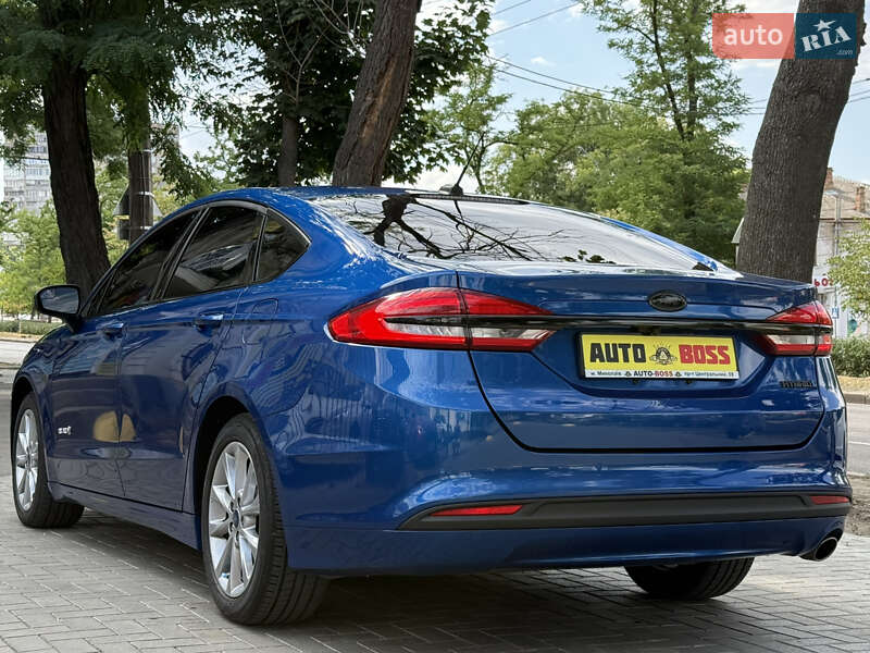 Седан Ford Fusion 2016 в Николаеве