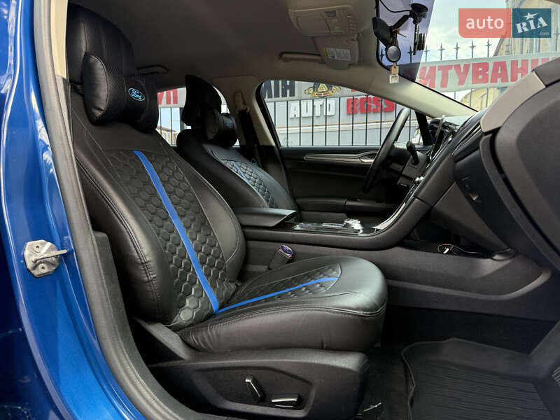 Седан Ford Fusion 2016 в Николаеве