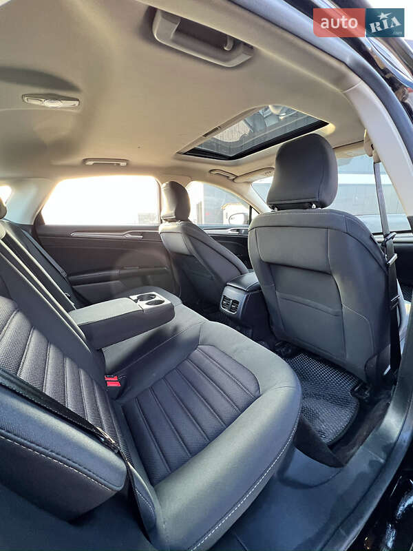 Седан Ford Fusion 2017 в Киеве