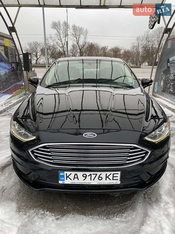 Седан Ford Fusion 2017 в Киеве
