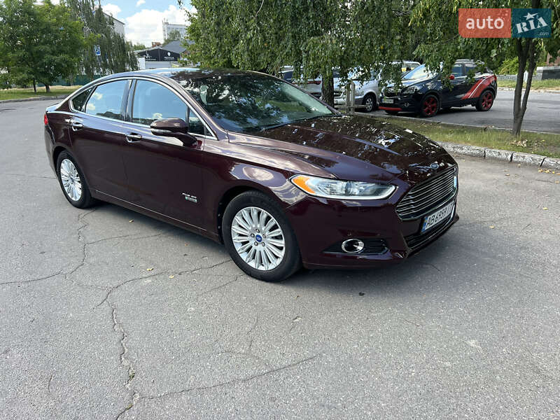 Седан Ford Fusion 2013 в Вінниці