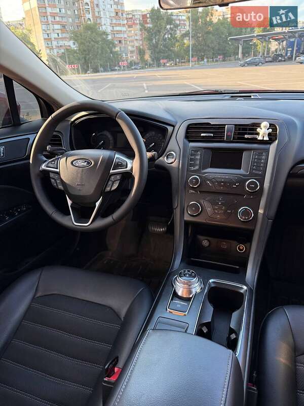 Седан Ford Fusion 2018 в Києві