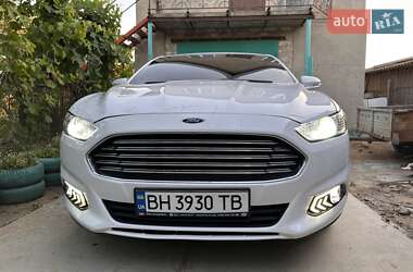 Седан Ford Fusion 2014 в 