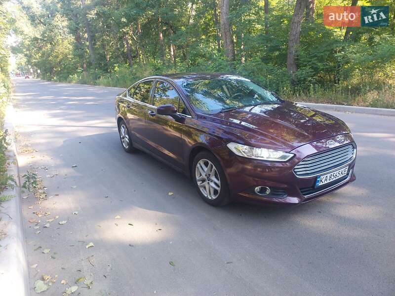 Седан Ford Fusion 2012 в Києві