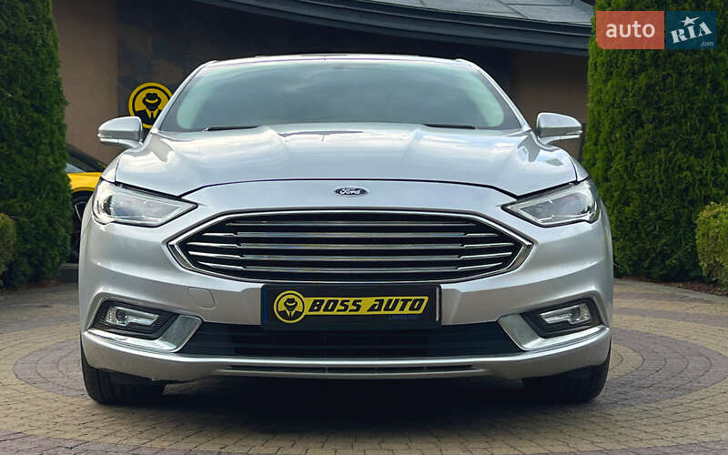 Седан Ford Fusion 2018 в Львові