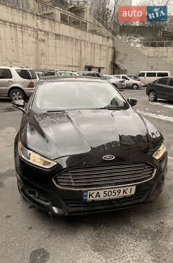Седан Ford Fusion 2015 в Львове