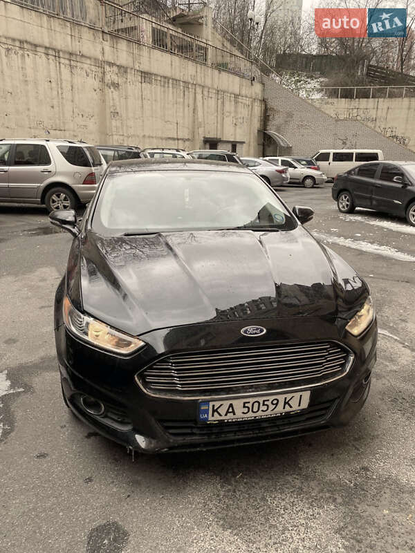 Ford Fusion 2015