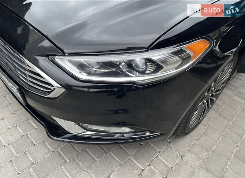 Седан Ford Fusion 2016 в Одесі