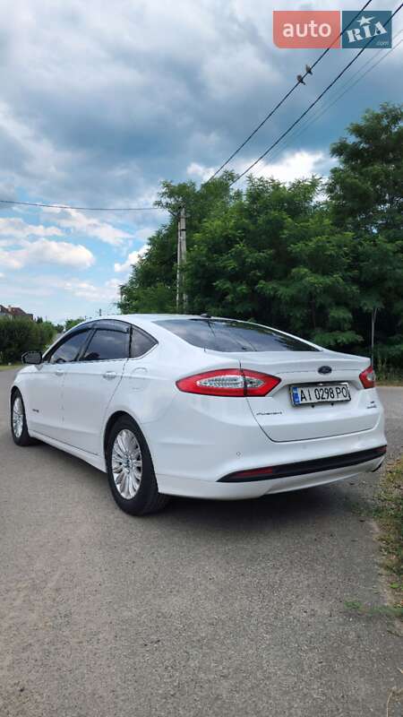 Седан Ford Fusion 2014 в Киеве